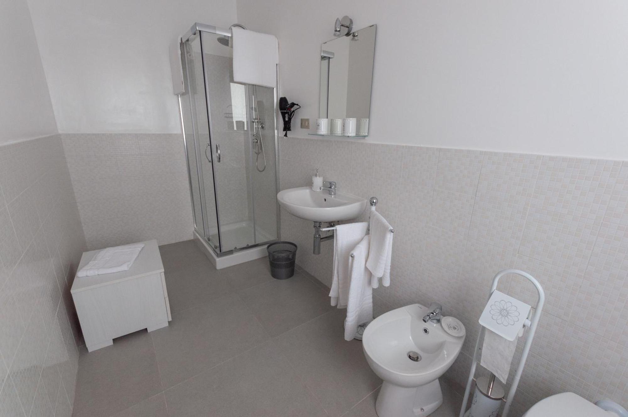 Terrazze Dannunziane Hotel Пескара Екстериор снимка